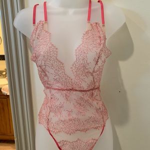 Victoria’s Secret NWT lingerie pink teddy